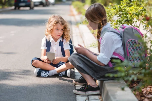 Playing on tablets — Stock Photo, Image