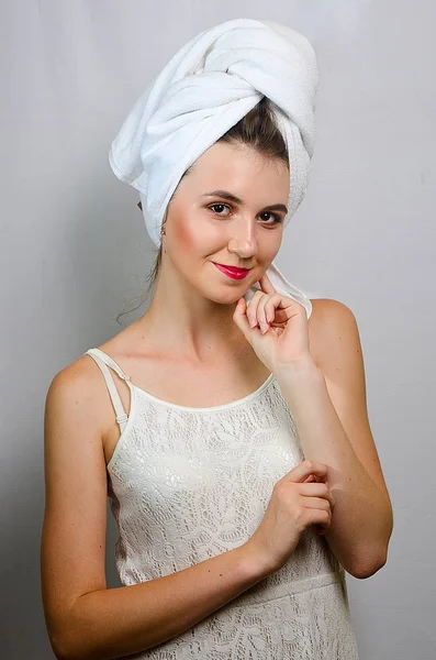 Beautiful Girl Towel — Stock Photo, Image