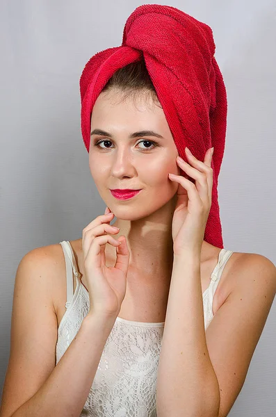 Beautiful Girl Towel — Stock Photo, Image