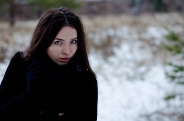 Parktaki güzel kız.