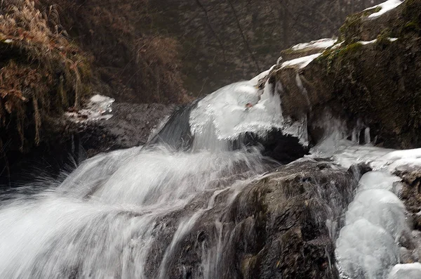 Hermoso Invierno Montaña Agua — Foto de Stock