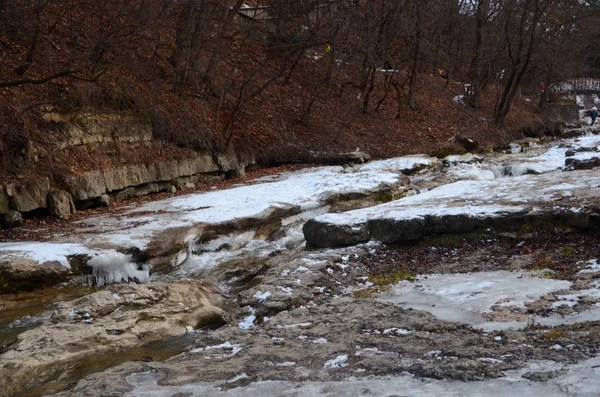 Bellissimo Paesaggio Acqua Montagna — Foto Stock