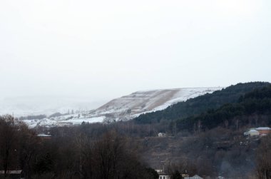 Güzel kış dağ manzarası