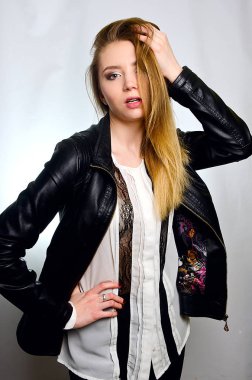 Studio bluz güzel kız