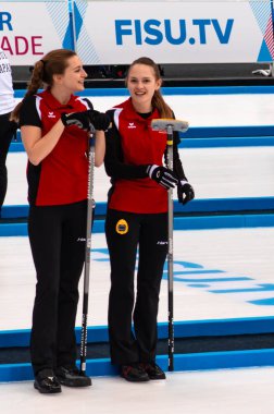 Krasnoyarsk/Rusya - 03.8.2019: 29 Dünya Üniversiteler Kış Oyunları / Ivan Yarygin Stadyumu - curling