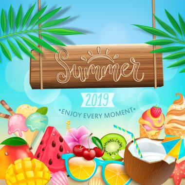 2019 yazında, tropikal bokeh arka planında dondurma, kivi, mango, portakal, hindistan cevizi, karpuz ve böğürtlen içeren tebrik kartı. Parlak şablon.