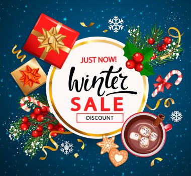Kış indirimi davetiyesi afişi, poster. Noel ve Yeni Yıl indirimleri geleneksel Noel süsleriyle sunuluyor - hediye kutuları, şeker kamışları, rowanlı dallar, kurabiyeler, kakao, marşmelov.
