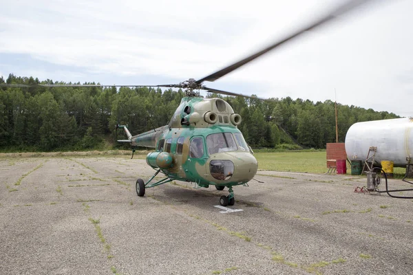 Kalkış Uçuş Helikopter Inişi Kokpitten Görüntü Gösterge Paneli Pilot Helikopteri — Stok fotoğraf