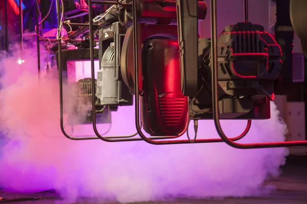 Luz de teatro en el escenario —  Fotos de Stock