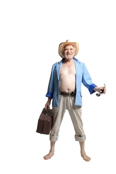Oudere man op het strand — Stockfoto
