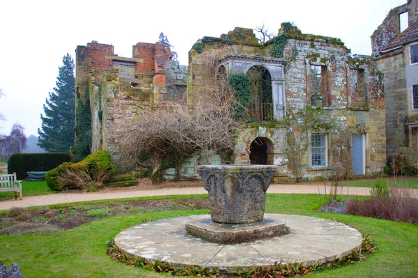 Het Oude Kasteel Scotney Kent Verenigd Koninkrijk Werd Oorspronkelijk Gebouwd — Stockfoto