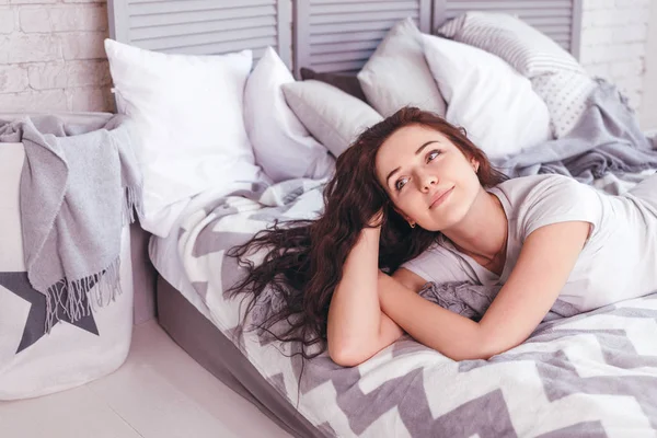 Young Woman Lying Bed Lifestyle — Stock Photo, Image