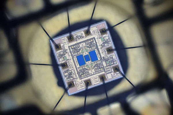 Extreme Close Silicon Micro Chip — Stock Photo, Image