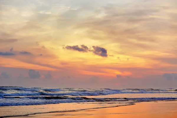 海の上の美しい夕日 ストックフォト