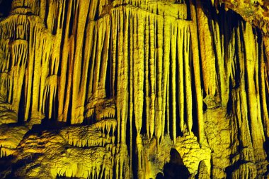 Loş Magarasi güzel manzarasına mağara Türkiye'de.