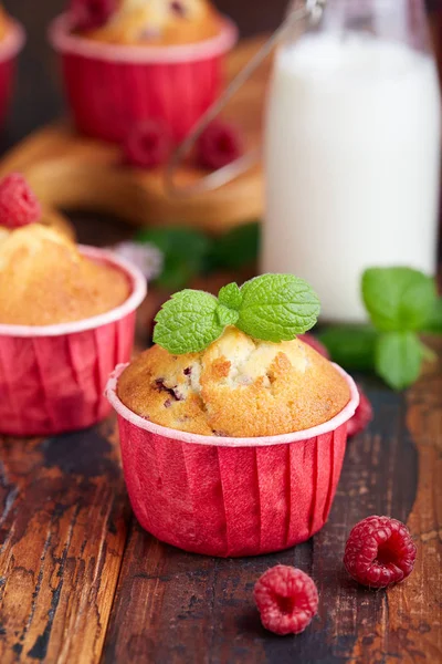 Muffins Com Framboesas Deliciosa Sobremesa Doce Caseira Pausa Para Café — Fotografia de Stock