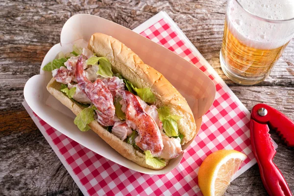 Delicious Lobster Roll Beer Rustic Wood Table — Stock Photo, Image