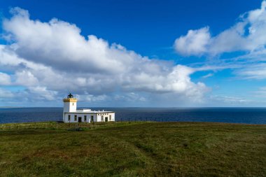 Duncansby kafa İskoç anakara bile ünlü John o kabuğu çıkarılmış tane, Caithness, Highland'de dahil olmak üzere, en Kuzey-Doğu parçasıdır