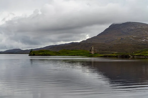 Ardvreck Hrad Loch Souhlas Blízkosti Ullapool Skotské Vysočiny Cestě Severního — Stock fotografie