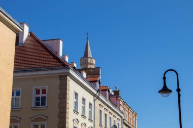 Opole, Polonya - 01 Nisan 2019: Old City Market Square yakınındaki Opole şehir merkezinde. Editoryal görüntü 