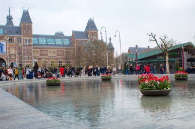Amsterdam, Hollanda-Nisan 6 2019: Amsterdam, Hollanda Müzesi bölgesi.