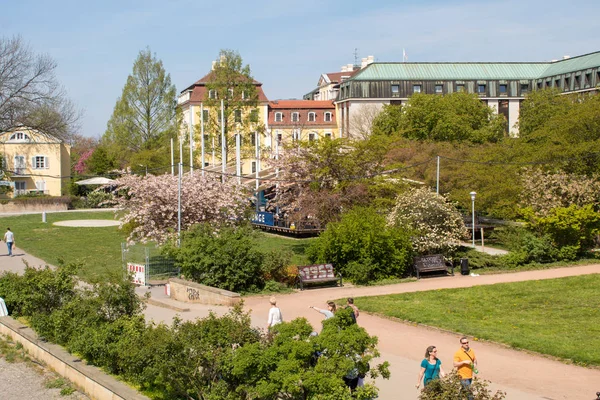 Drezden Almanya Nisan 2019 Paskalya Tatilinde Saksonya Nın Başkenti Sokakları — Stok fotoğraf