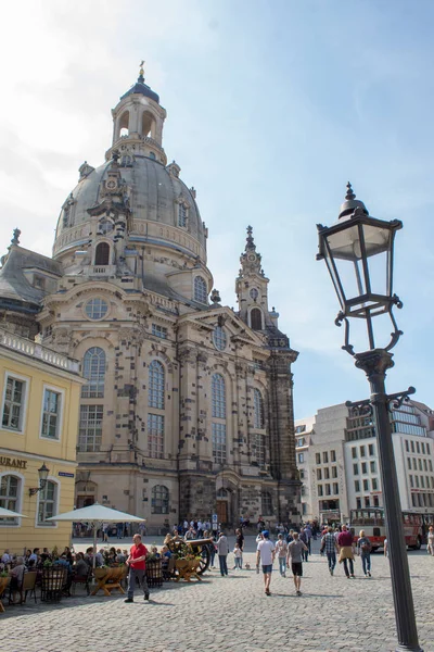 Dresde Alemania Abril 2019 Arquitectura Barroca Restaurada Pomposas Majestuosas Calles — Foto de Stock