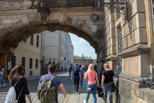 Dresde Alemania Abril 2019 Arquitectura Barroca Restaurada Pomposas Majestuosas Calles — Foto de Stock