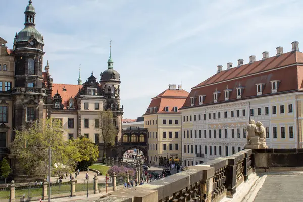 Dresde Alemania Abril 2019 Arquitectura Barroca Restaurada Pomposas Majestuosas Calles — Foto de Stock