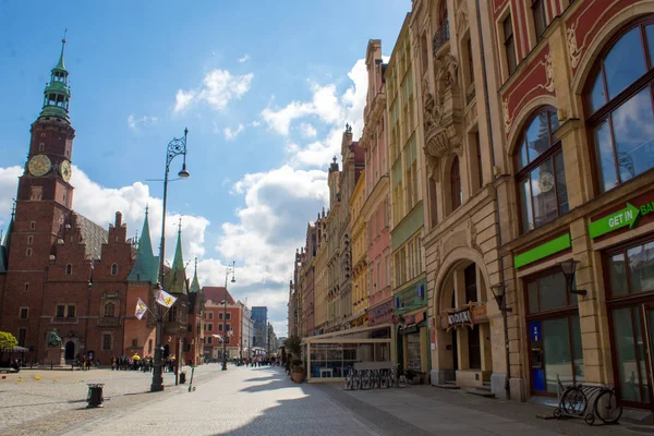 Wrocław Polska Kwietnia 2019 Kolorowa Architektura Słynnego Polskiego Miasta Wrocław — Zdjęcie stockowe