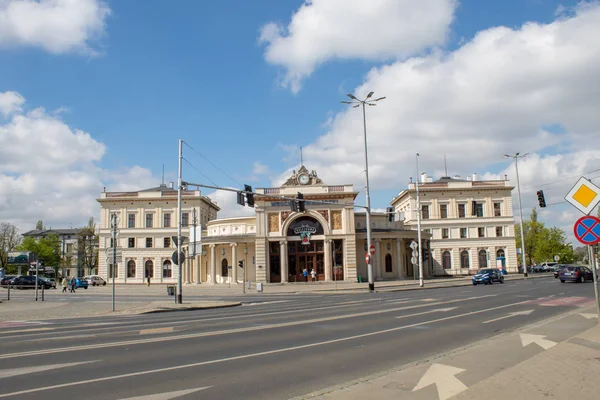 Wroclaw Polen April 2019 Architektur Sehenswürdigkeiten Transport Und Menschen Einer — Stockfoto