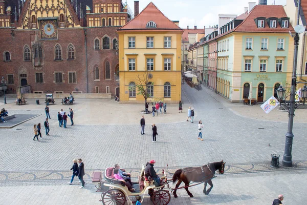 Wrocław Polska Kwietnia 2019 Kolorowa Architektura Słynnego Polskiego Miasta Wrocław — Zdjęcie stockowe