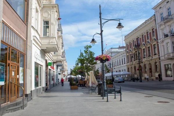 Lodz Polonia Julio 2019 Una Vista Calle Histórica Principal Piotrkowska —  Fotos de Stock