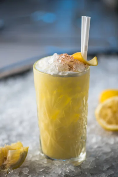 Uppfriskande Citron Cocktail Glas — Stockfoto