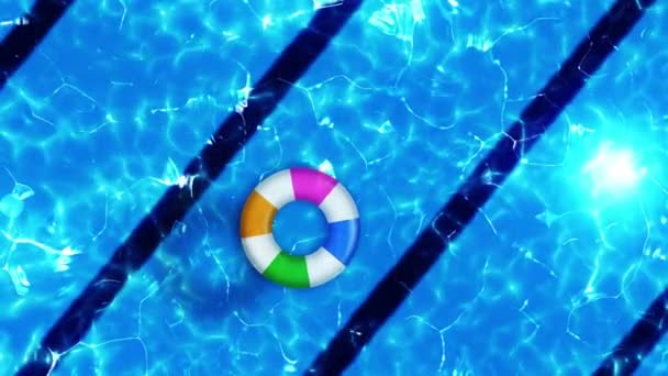 Luftaufnahme Des Schwimmbades Bunte Aufblasbare Ring Donut Spielzeug Entspannungs Und — Stockvideo