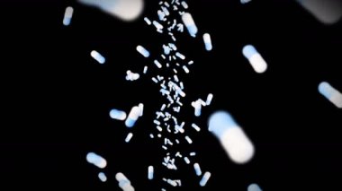 Siyah arka planda bir sürü tıbbi kapsül uçurmak. Tıp ve eczacılık konsepti. Mavi hap kapsülünün 3 boyutlu animasyonu dönüyor. Döngü canlandırması.