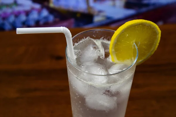 Tom Collins Cocktail Highball Glass Straw Decoreted Slice Lemon — Stock Photo, Image