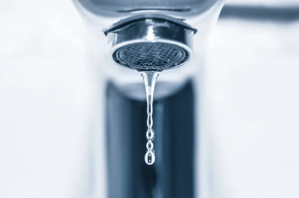 Tap Water Drops Close — Stock Photo, Image