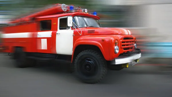 Caminhão Bombeiros Corre Rapidamente Vem Para Resgate — Fotografia de Stock