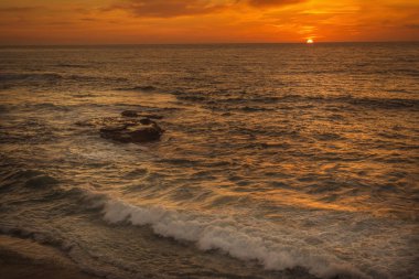 deniz duvar kağıdı göklerde okyanus gündoğumu üzerinde güzel gün batımı