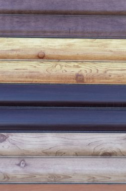 House, ağacın altında farklı renk örnekleri için metal kalay kaplama