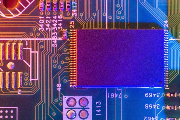 Componentes de placa electrónica, chip digital de placa base. Historia de la ciencia tecnológica . —  Fotos de Stock