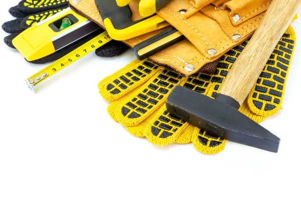 İzole beyaz arka plan üzerinde ana oluşturucu için profesyonel araçlar.