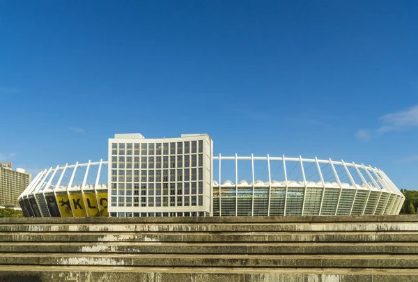 Киев / Украина - 21 сентября 2019 года: Национальный олимпийский стадион в Киеве перед матчем — стоковое фото