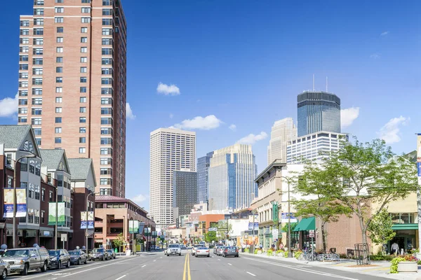 Entrando Auto Minneapolis Downtown Minnesota Stati Uniti America — Foto Stock