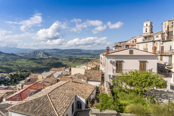 Vista da histórica Santa Severina na Calábria, Itália — Fotografia de Stock