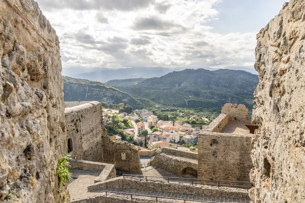 Vue de Santa Severina historique en Calabre, Italie — Photo