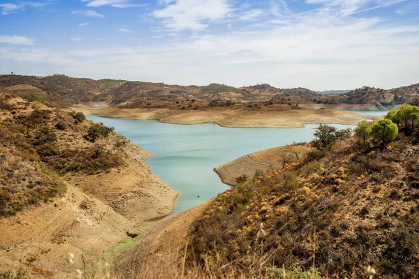 Hermoso embalse de Odeleite, Algarve, Portugal —  Fotos de Stock