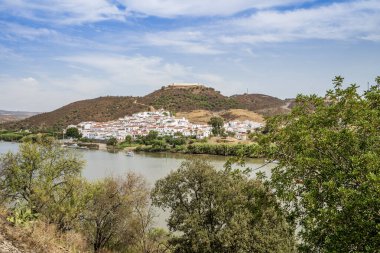 İspanya 'da Sanlucar de Guadiana Portekiz tarafından çekilmiştir.