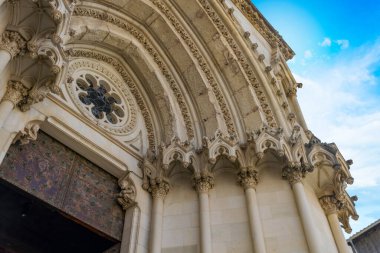 Detalle de la catedral goica de Cuenca (Castilla La Mancha)